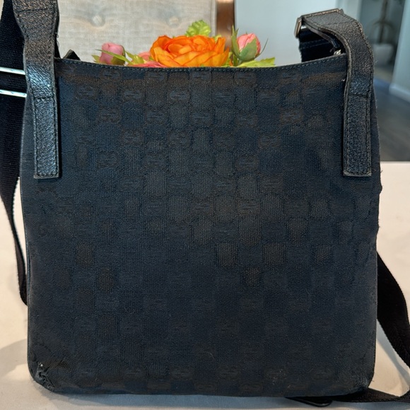 Authentic Gucci crossbody bag - Picture 3 of 12
